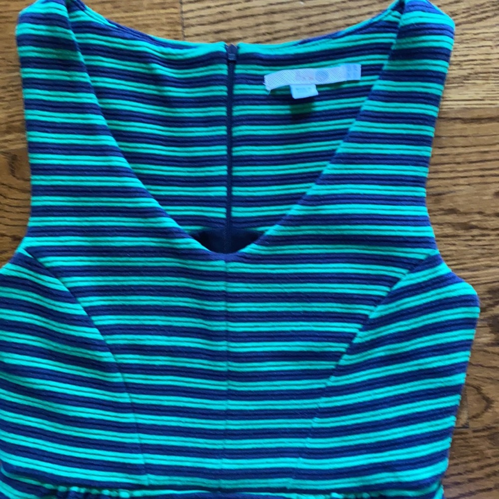 Striped Boden dress, very flattering cut - Picture 2 of 3